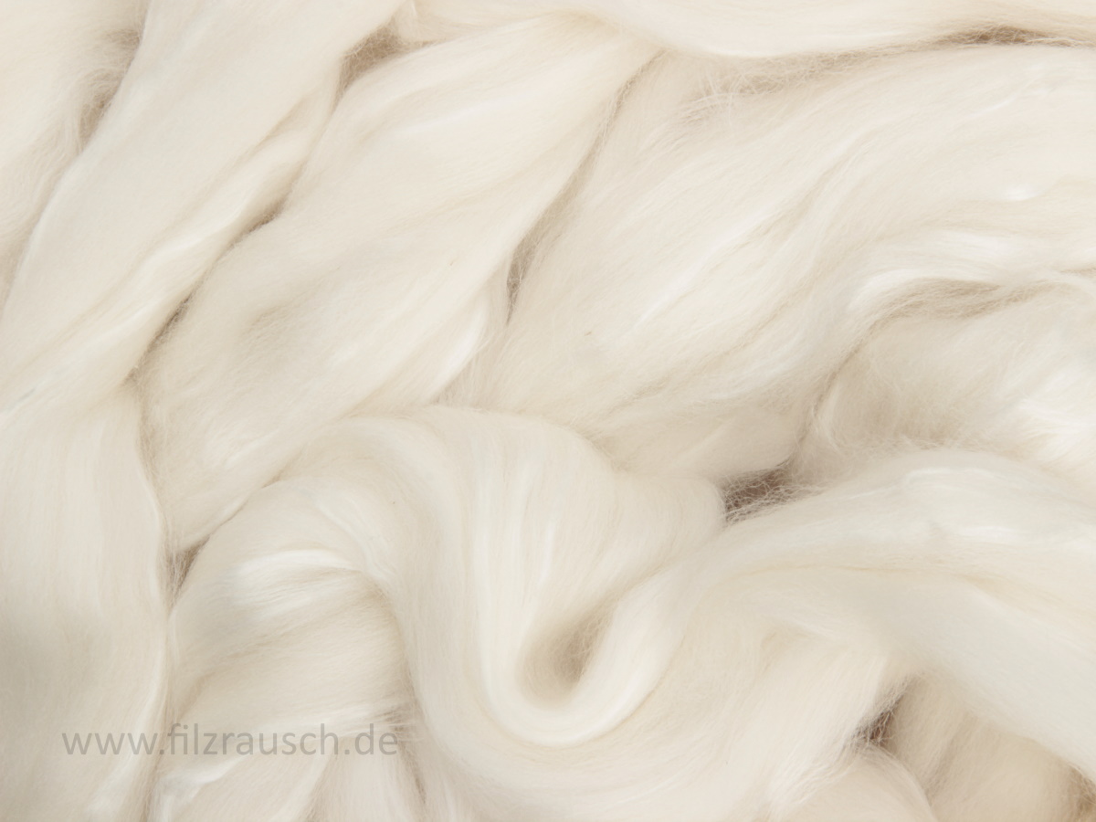 Bambus / 23mic Südamerik. Merinowolle  sehr fein - eisweiß im Band