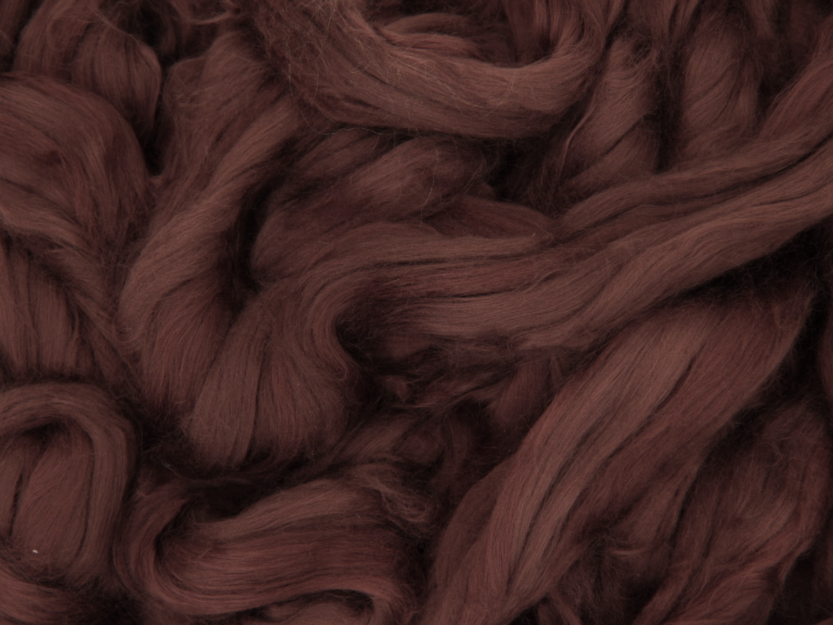 Baumwolle, siennabraun sehr fein im Band