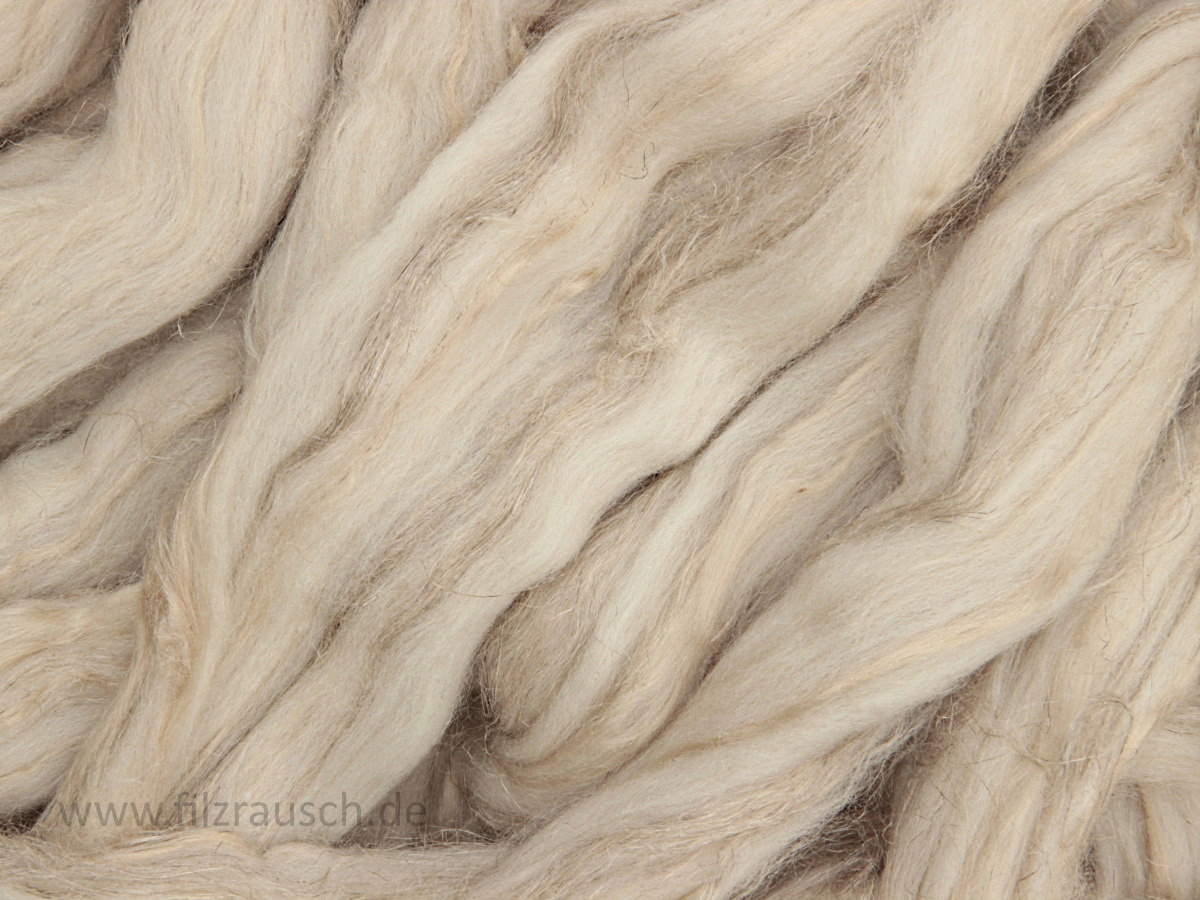 Leinen / Tussahseide / 23mic Südamerik. Merinowolle  sehr fein - latte macchiato im Band