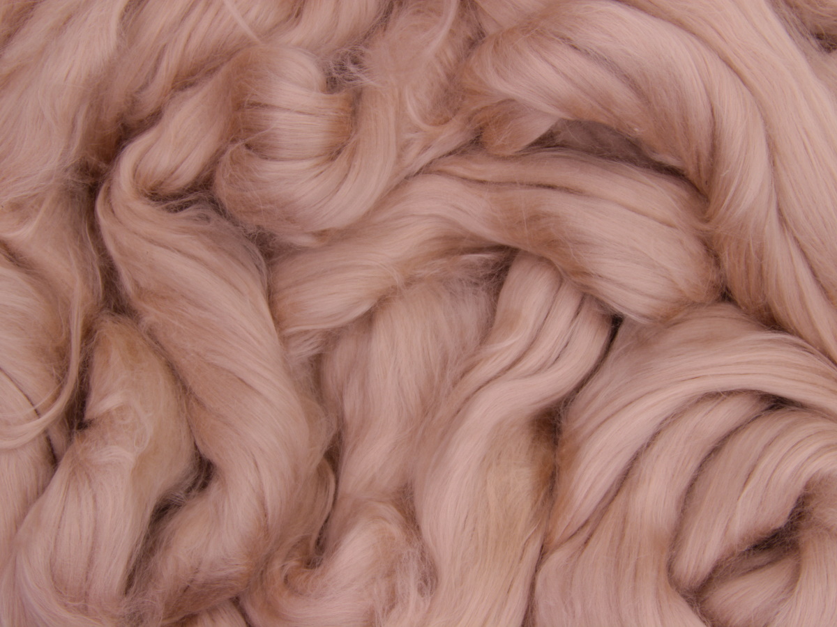 Baumwolle, cremerouge sehr fein im Band